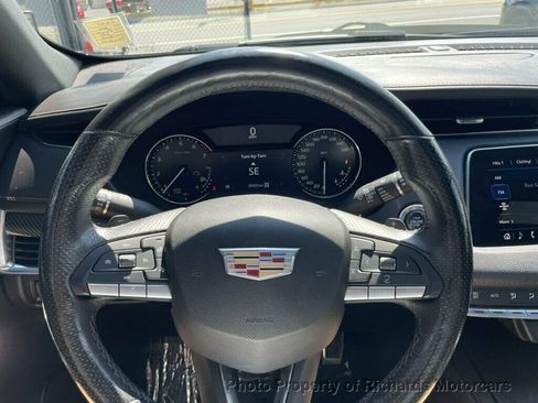 Used 2021 Cadillac XT4 Sport AWD/4WD image 11
