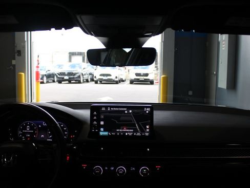 Used 2022 Honda Civic Sport Touring image 12
