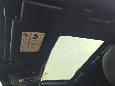 Used 2017 Mercedes-Benz GLE 350 w/ Premium 1 Package image 14