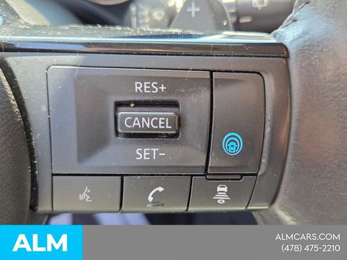 Used 2022 Nissan Rogue SL FWD image 25