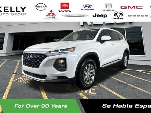 Used 2020 Hyundai Santa Fe SE image 1