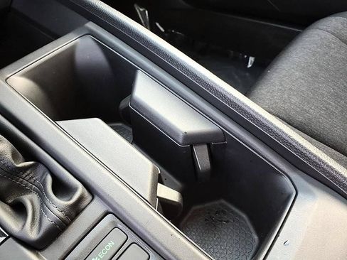 Used 2025 Honda Accord SE image 31