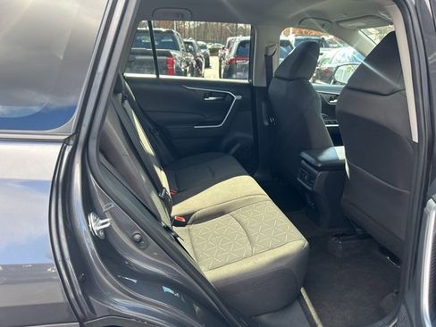 Used 2024 Toyota RAV4 XLE image 19