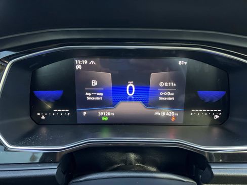 Certified 2023 Volkswagen Jetta SE image 11