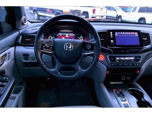 Used 2021 Honda Pilot Special Edition image 6