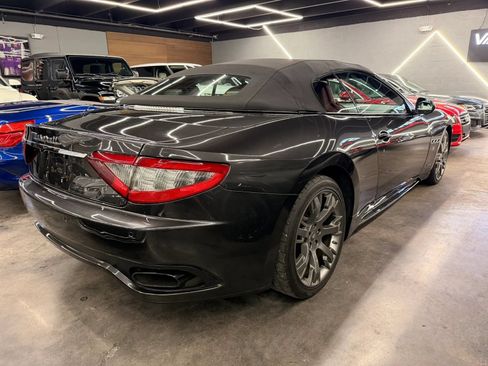 Used 2015 Maserati GranTurismo Sport RWD image 3