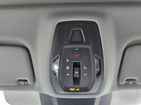 New 2025 Audi Q5 Premium Plus image 17