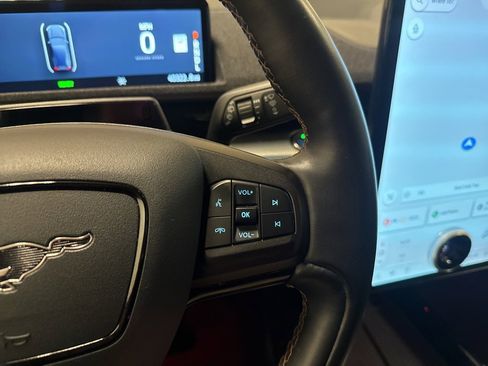 Used 2021 Ford Mustang Mach-E GT image 27