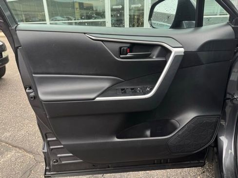 Used 2024 Toyota RAV4 LE image 10