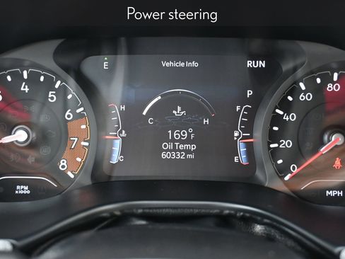 Used 2024 Jeep Compass Latitude image 11