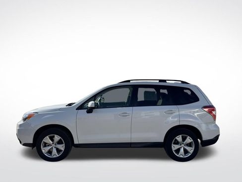 Used 2016 Subaru Forester 2.5i Premium image 8