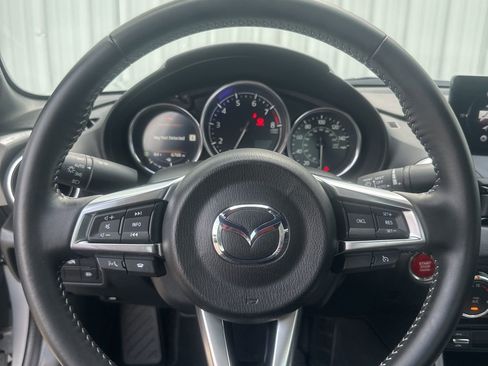 Certified 2024 MAZDA MX-5 Miata RF Grand Touring RWD image 16