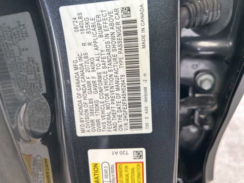 Used 2025 Honda Civic Sport image 36