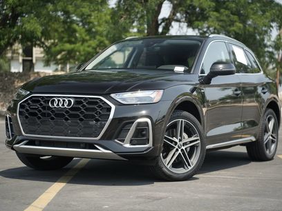 Used 2024 Audi Q5 e Premium Plus w/ Premium Plus Package