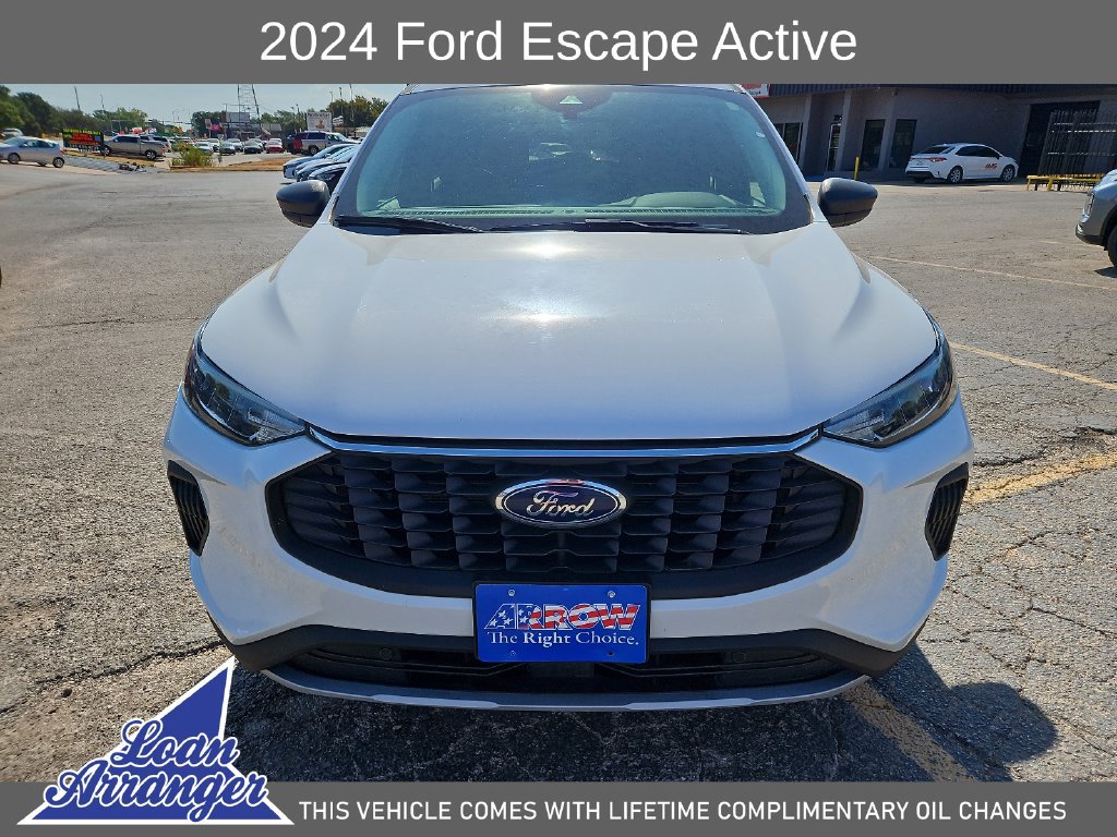 Used 2024 Ford Escape Active w/ Tech Pack #1 FWD image 3