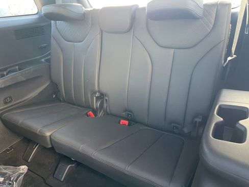 Used 2023 Hyundai Palisade SEL image 16