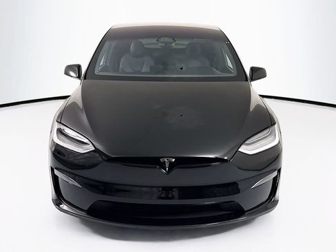 Used 2023 Tesla Model X AWD/4WD image 2