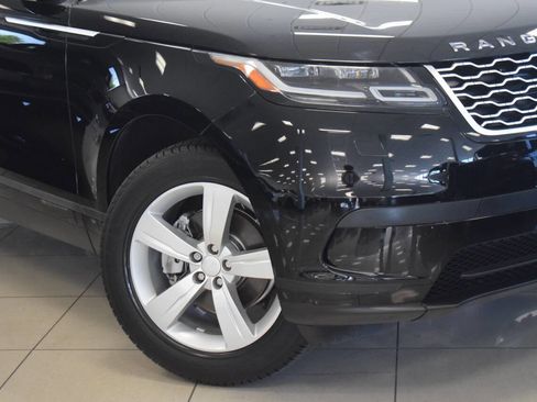 Used 2018 Land Rover Range Rover Velar S AWD/4WD image 5