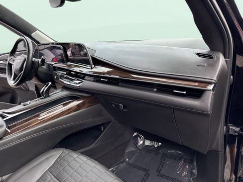 Used 2022 Cadillac Escalade ESV Premium Luxury Platinum w/ Heavy-Duty Trailer Package image 47