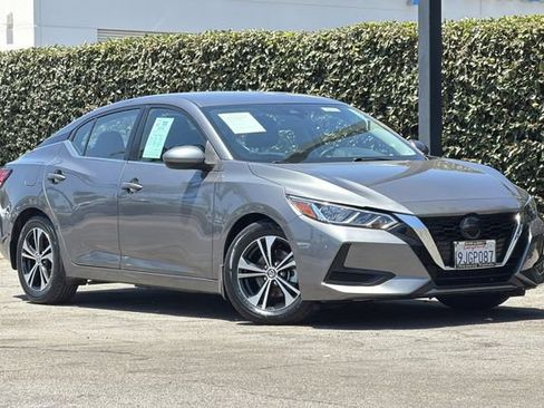 Used 2022 Nissan Sentra SV w/ Trunk Package FWD image 2