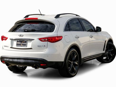 Used 2015 INFINITI QX70 2WD w/ Premium Package image 8