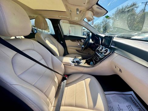 Used 2016 Mercedes-Benz C 300 Sedan image 15