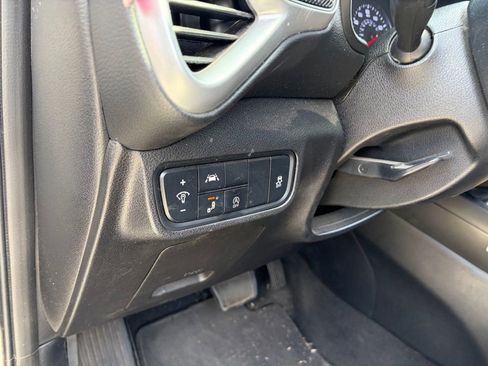 Used 2022 Kia Soul LX w/ Technology Package FWD image 7