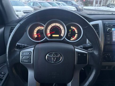 Used 2013 Toyota Tacoma 4x4 Access Cab V6 image 21