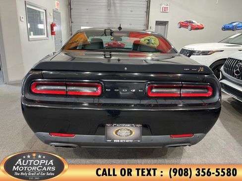 Used 2020 Dodge Challenger R/T Scat Pack w/ Plus Package RWD image 4