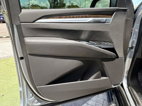 Used 2026 Cadillac Escalade Platinum Sport w/ LPO, ONYX Package AWD/4WD image 20
