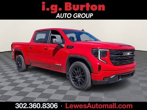 Used 2023 GMC Sierra 1500 Elevation image 1