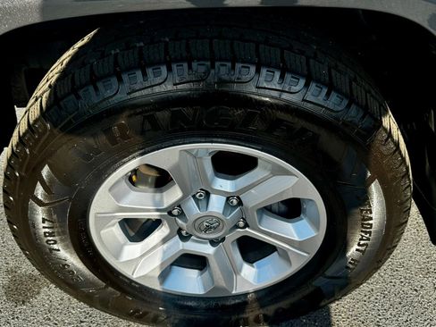 Used 2022 Toyota 4Runner SR5 Premium image 20