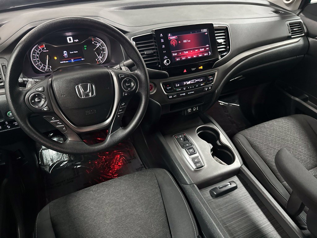 Used 2023 Honda Ridgeline Sport image 13