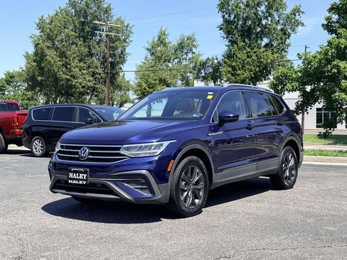Used 2022 Volkswagen Tiguan SE AWD/4WD image 5