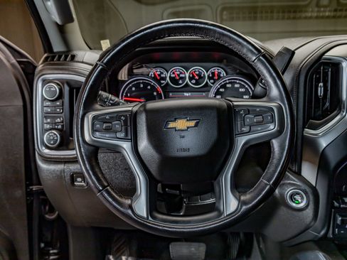 Used 2022 Chevrolet Silverado 2500 LTZ w/ LTZ Plus Package image 18