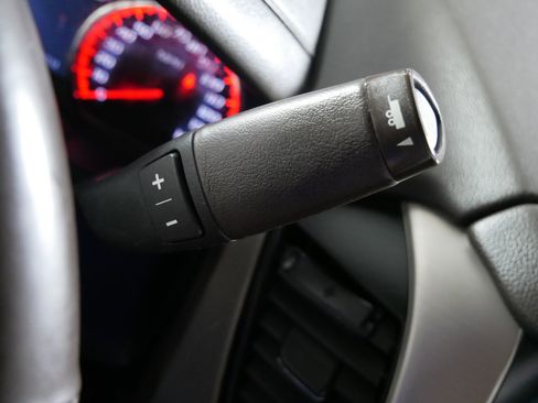 Used 2015 GMC Yukon Denali w/ Open Road Package image 24