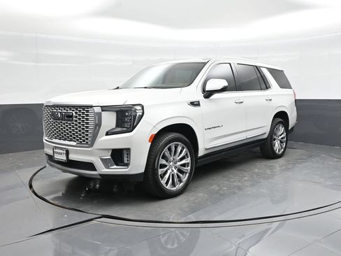 Used 2023 GMC Yukon Denali AWD/4WD image 18