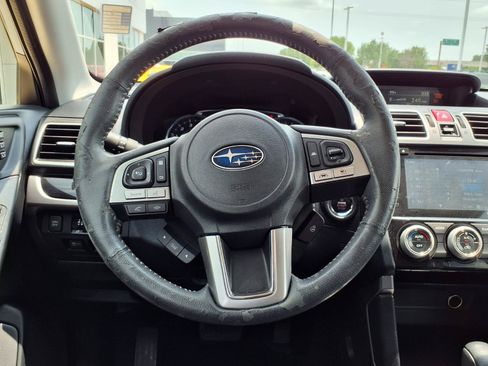 Used 2017 Subaru Forester 2.5i Touring AWD/4WD image 15