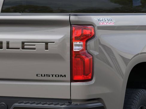New 2026 Chevrolet Silverado 1500 Custom Trail Boss w/ Turbomax Blackout Package image 11