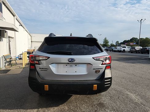 Used 2022 Subaru Outback Wilderness AWD/4WD image 4