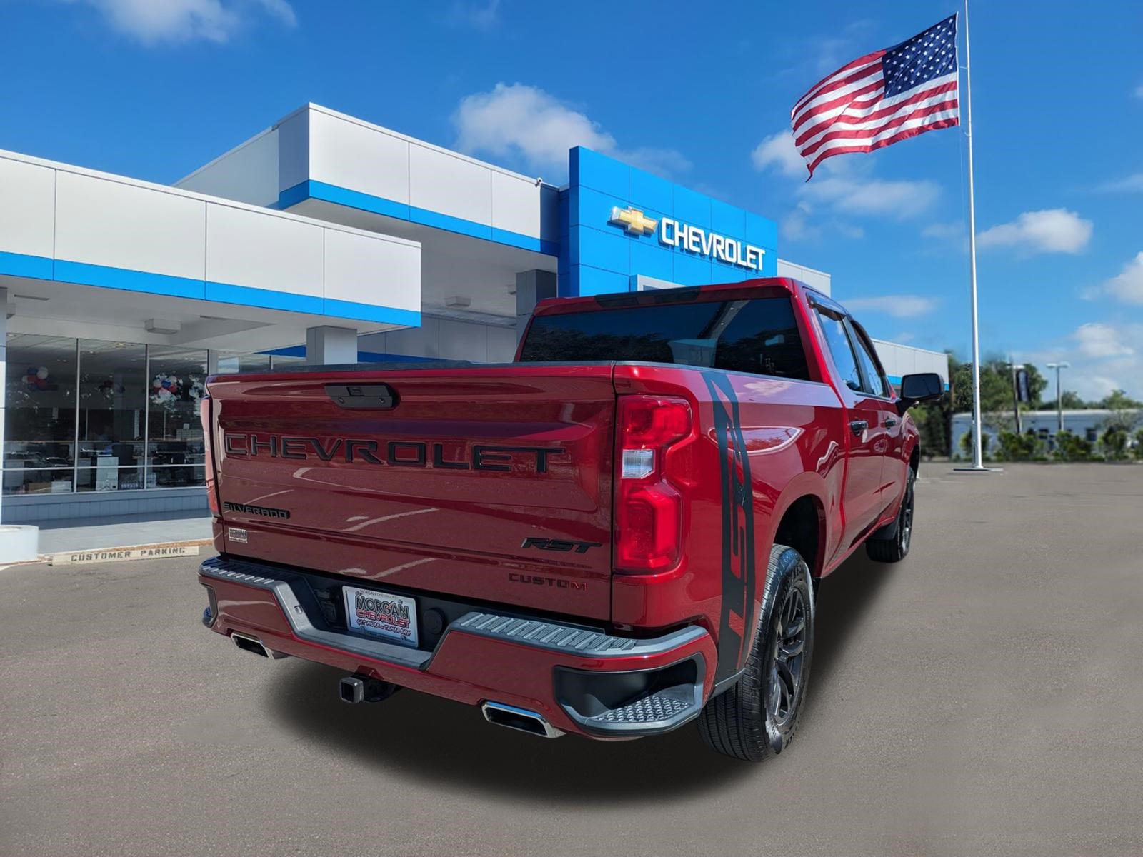 Used 2021 Chevrolet Silverado 1500 RST AWD/4WD image 3