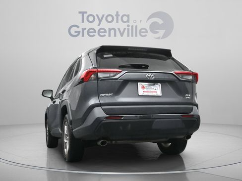 Used 2024 Toyota RAV4 XLE AWD/4WD image 11