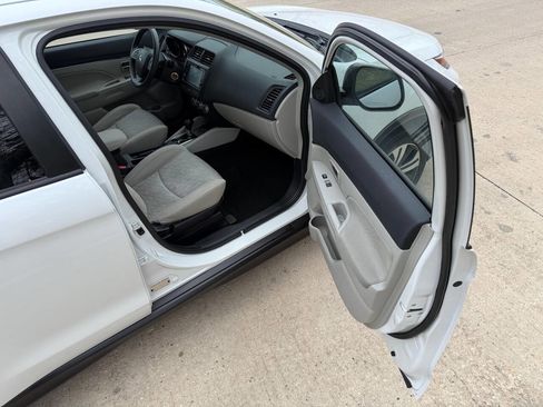 Used 2021 Mitsubishi Outlander Sport FWD image 23