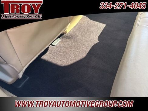 Used 2015 Ford F150 Lariat w/ Equipment Group 502A Luxury image 19