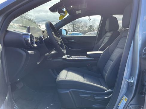 New 2026 Chevrolet Equinox LT FWD image 4