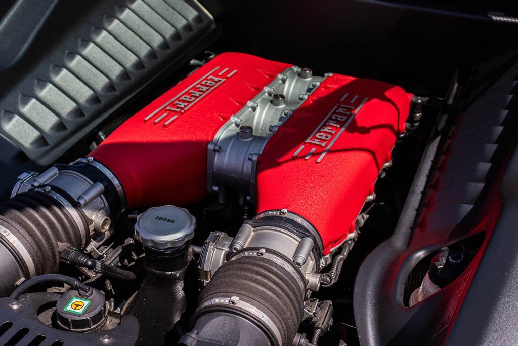 Used 2013 Ferrari 458 Italia Coupe RWD image 61