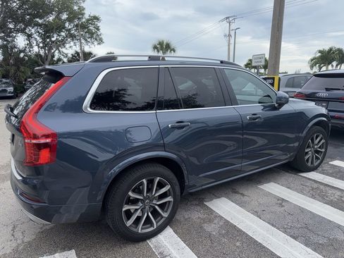 Used 2019 Volvo XC90 T6 Momentum w/ Advanced Package AWD/4WD image 4