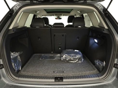 New 2026 Volkswagen Taos SE image 36