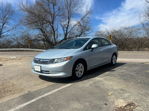 Used 2012 Honda Civic LX image 7