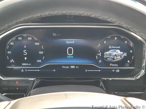 Certified 2025 Chevrolet Silverado 1500 LT AWD/4WD image 14